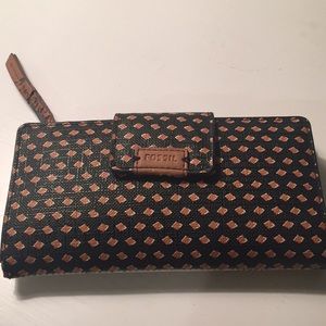 FOSSIL WALLET